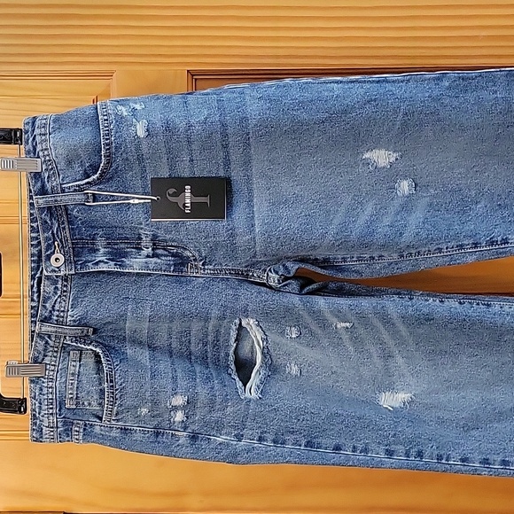 Flamingo jeans NWT - Picture 4 of 7